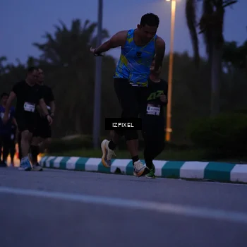 Runner Photo 7445315