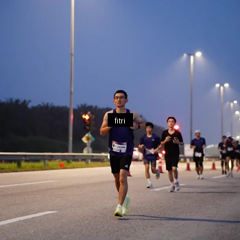 Runner Photo 7445328