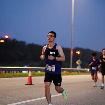Runner Photo 7445330