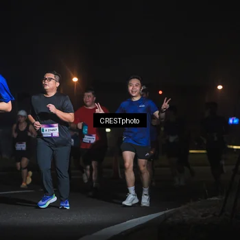 Runner Photo 7445341