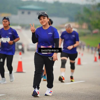 Runner Photo 7445344
