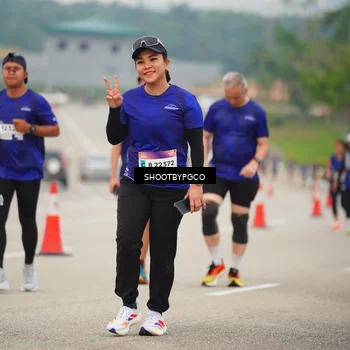 Runner Photo 7445357