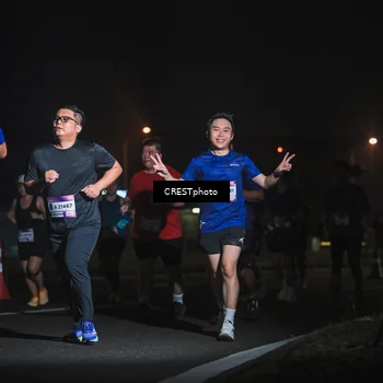 Runner Photo 7445372