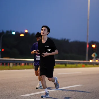 Runner Photo 7445379