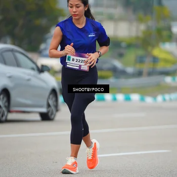 Runner Photo 7445384