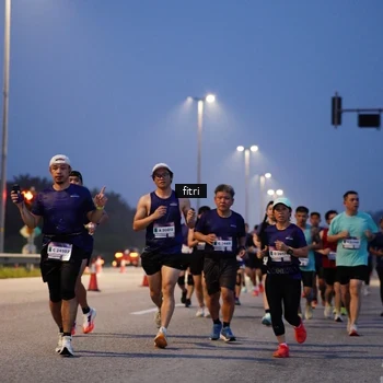 Runner Photo 7445399