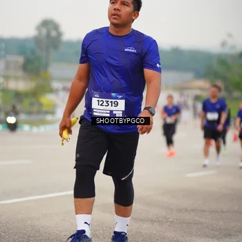 Runner Photo 7445400