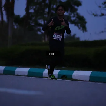Runner Photo 7445423