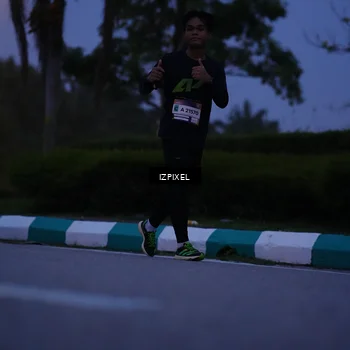 Runner Photo 7445425