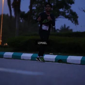 Runner Photo 7445440
