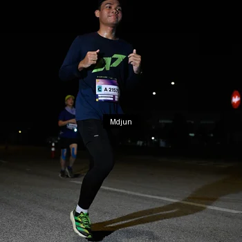 Runner Photo 7445444