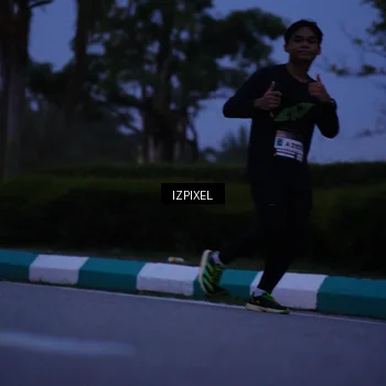 Runner Photo 7445498