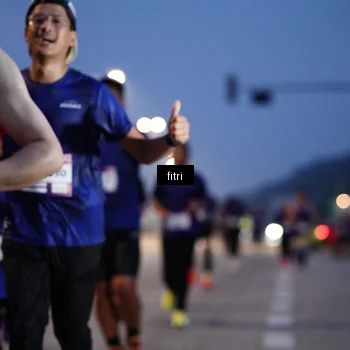 Runner Photo 7445502