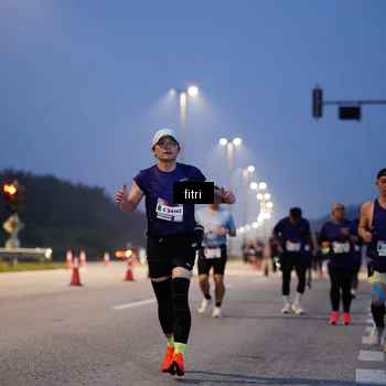 Runner Photo 7445528