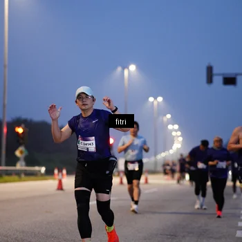 Runner Photo 7445537