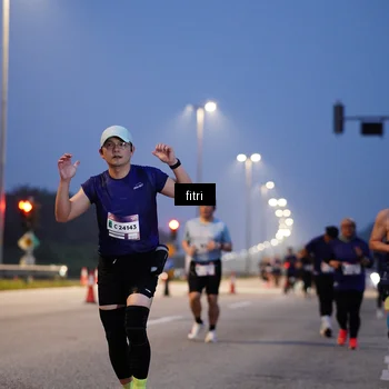 Runner Photo 7445539