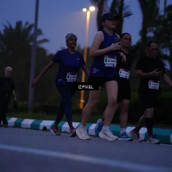 Runner Photo 7445543
