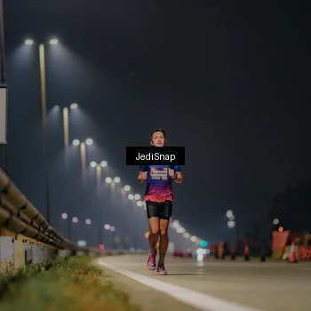 Runner Photo 7445565