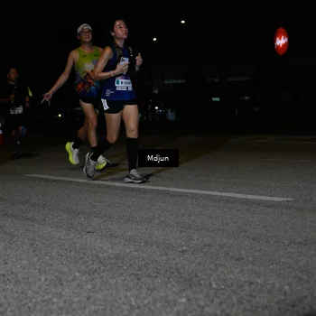 Runner Photo 7445573