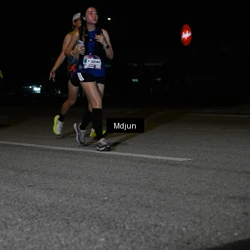 Runner Photo 7445580