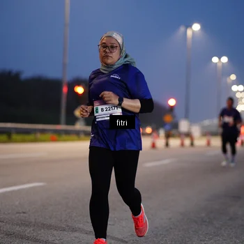 Runner Photo 7445587