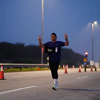 Runner Photo 7445589