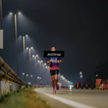 Runner Photo 7445590