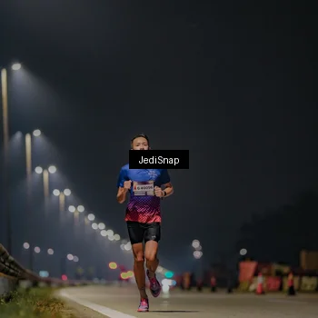 Runner Photo 7445599