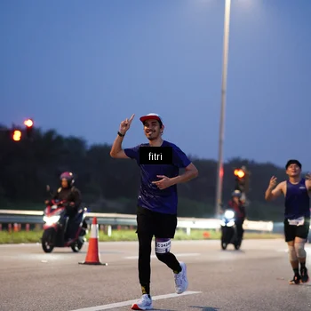 Runner Photo 7445635