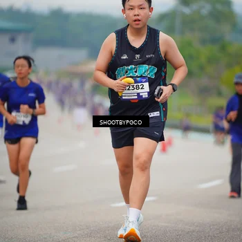 Runner Photo 7445639