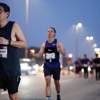Runner Photo 7445655