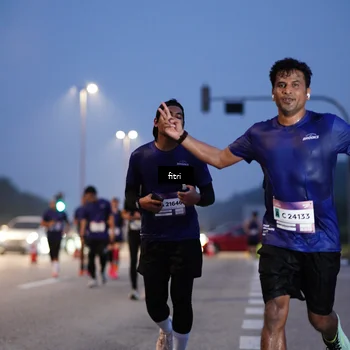 Runner Photo 7445663