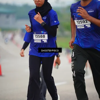 Runner Photo 7445665