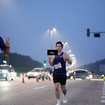 Runner Photo 7445724