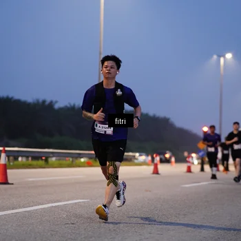 Runner Photo 7445740