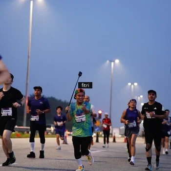 Runner Photo 7445766