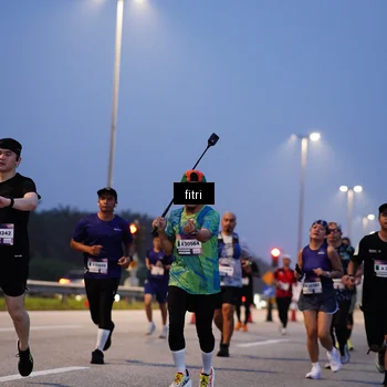 Runner Photo 7445822