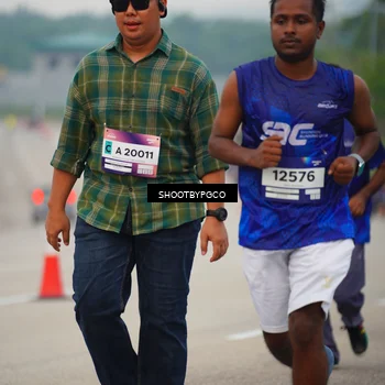 Runner Photo 7445832