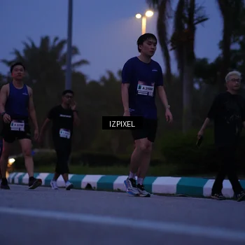 Runner Photo 7445837