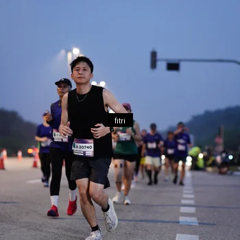 Runner Photo 7445867