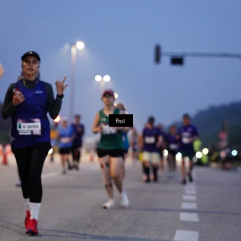 Runner Photo 7445869