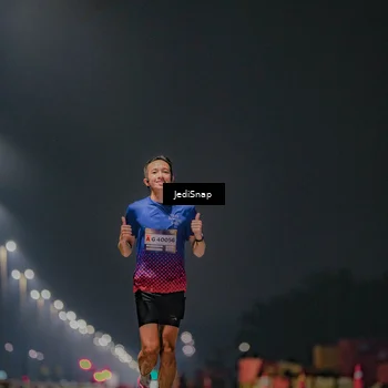 Runner Photo 7445879