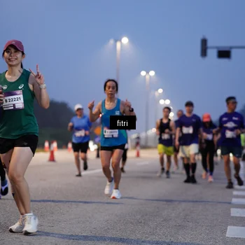 Runner Photo 7445883