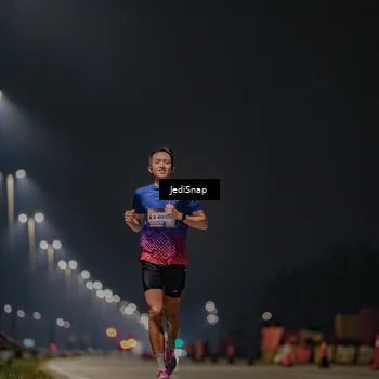 Runner Photo 7445884
