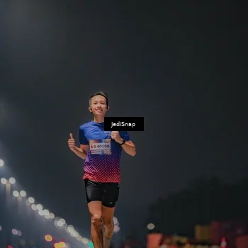 Runner Photo 7445886