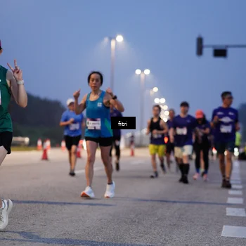Runner Photo 7445897