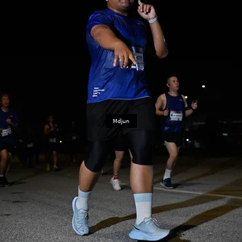 Runner Photo 7445902