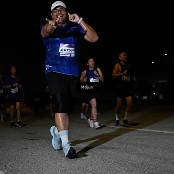 Runner Photo 7445903