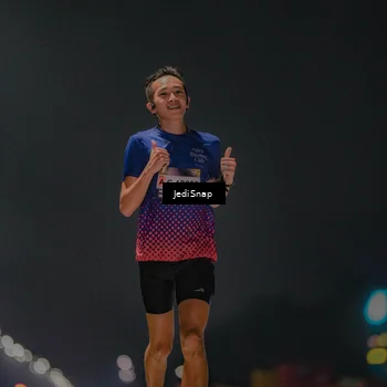 Runner Photo 7445913