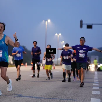Runner Photo 7445930